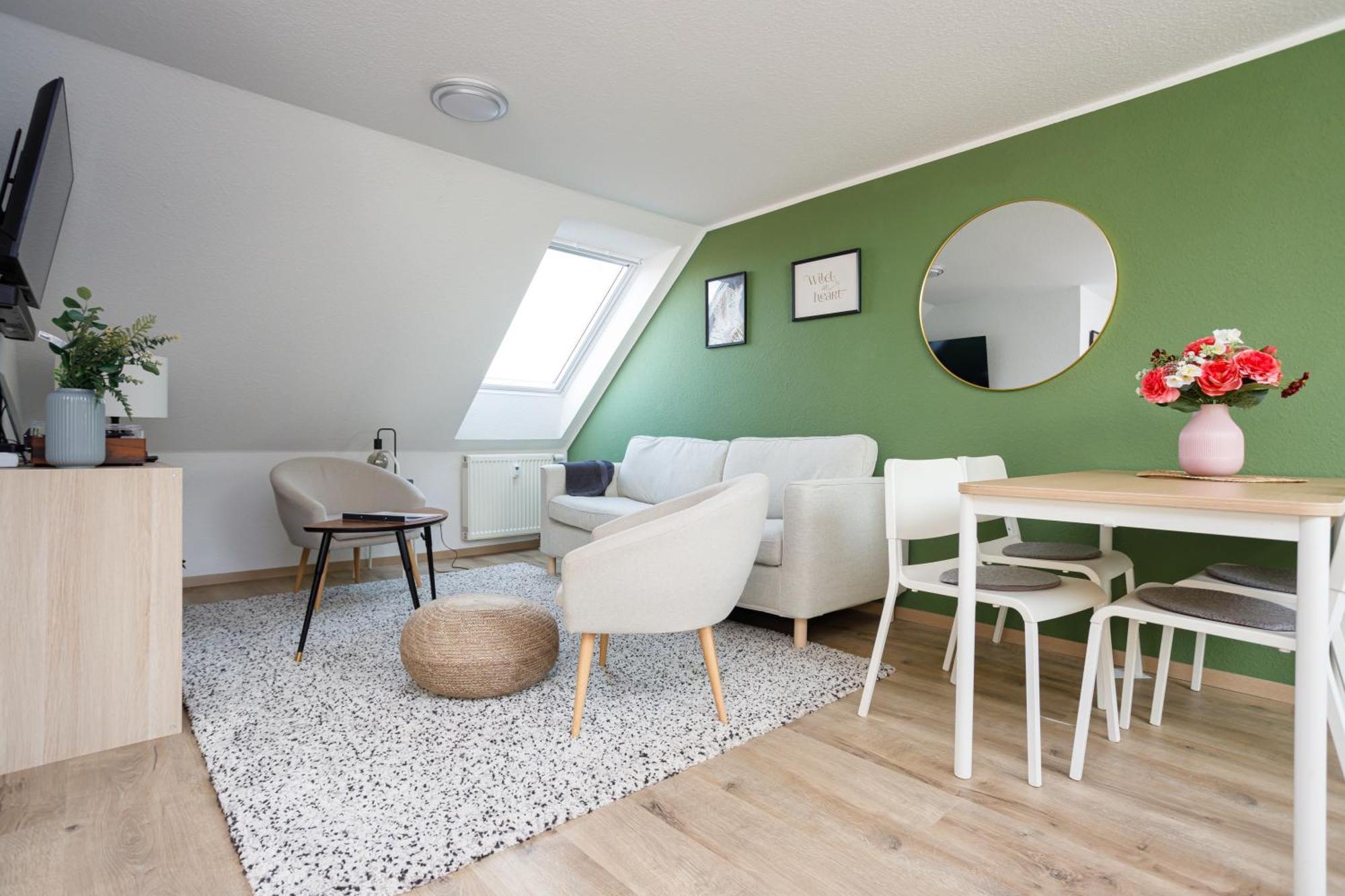 Fullhouse - - K70 - Washing Machine - Smarttv Apartment Eisenach