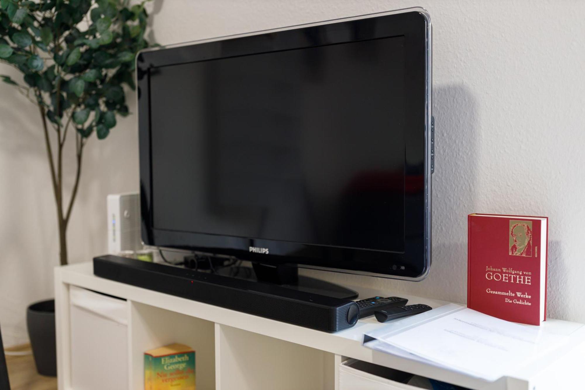 Fullhouse - - K70 - Washing Machine - Smarttv Apartment *